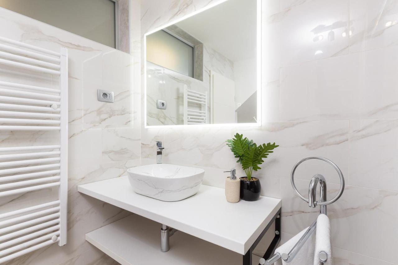 Apartment Ena Near Pula Amphitheater Пула Экстерьер фото